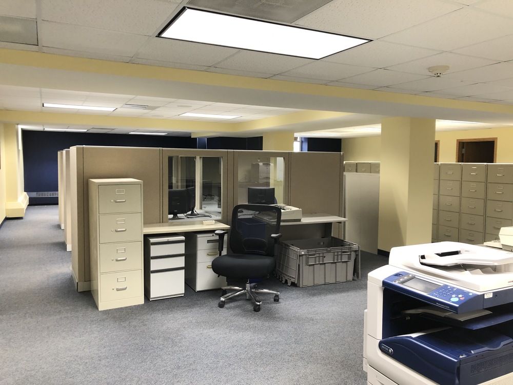 3 Diversatech Dr, Manteno, IL 60950